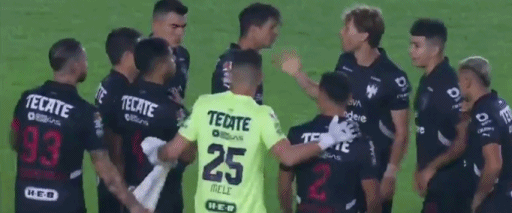 1752922839710_a4cb966bdfc3831d3d368acd25e2d8ea.gif