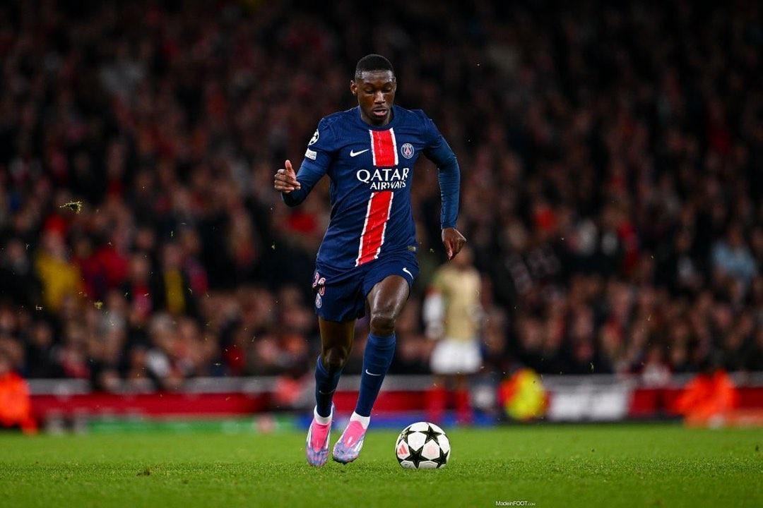 記者：簽署Muani Newcastle和Manchester United時 巴黎沒有花費9500萬歐元