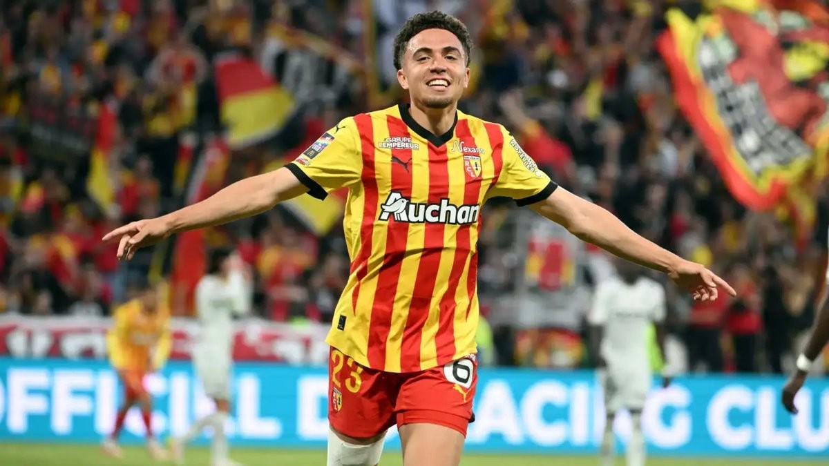 Inavi：當(dāng)我小時候 我是巴塞羅那的粉絲 我最喜歡的明星是Iniesta